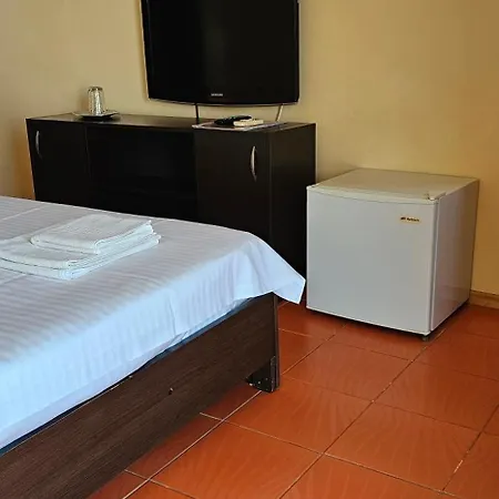Vilele Brise De Două Mai